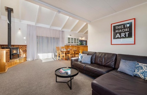 Turangi House | Rapid River Retreat - Turangi Holiday Home