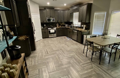 Bullhead City House | Raptor Ridge River Retreat - Minutes from the River/Casinos/Lake!