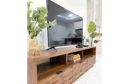 San Juan Apartment | ::RARE FIND:: 3 Bd Apt. On the expressway