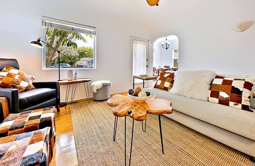 La Jolla Mesa House | Rare home with lovely patio & outdoor shower - great location near everything