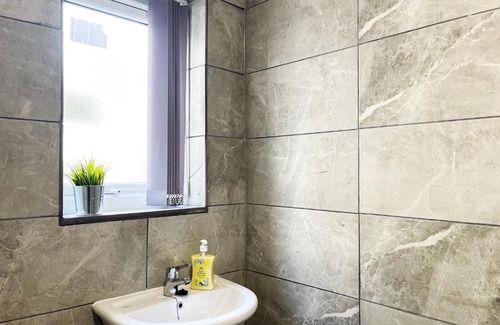 Vauxhall House | Rare private room near Centre