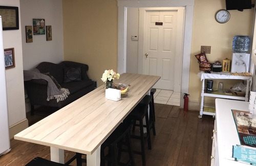 Ellenwood House | Rare Spacious Victorian Home -5 acres- Quiet, Relaxing Family Getaway