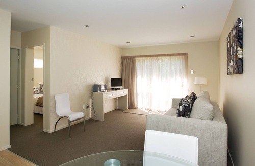 Hurworth Apartment | Ratanui Villas