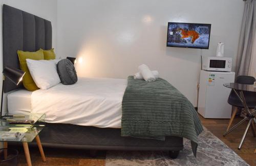 Pretoria House | Ratel Street Guesthouse