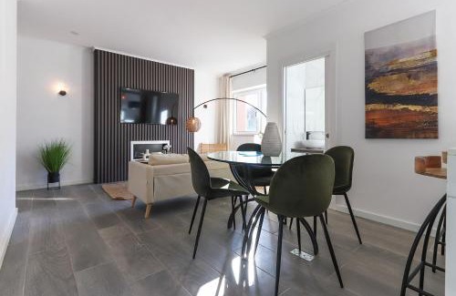 Santo Antonio Apartment | Rato Prime Terrace by Homing