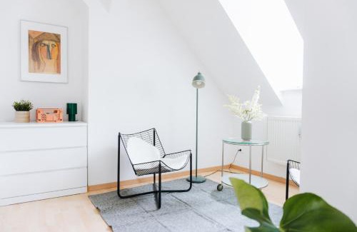 Straubing Apartment | raum life - Urbanes Refugium mit Parkplatz
