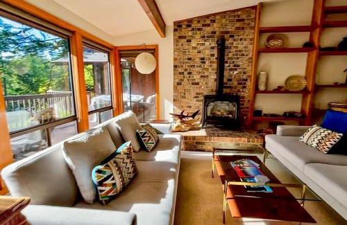 Rosario House | Raven Tree