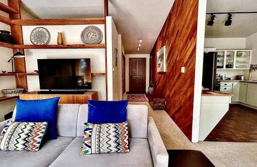 Rosario House | Raven Tree