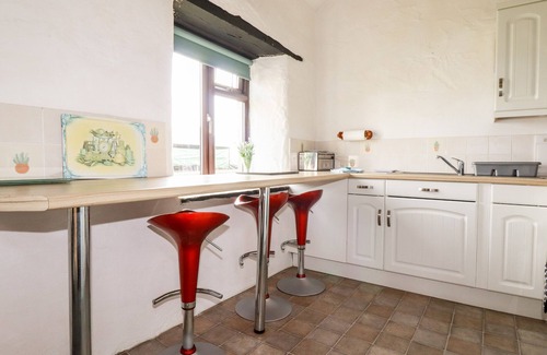 Stenalees Cottage | RAVENS CROFT, family friendly, character holiday cottage in Lanivet