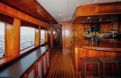 Key West Boat Rental | Ready II Play: Luxury Motor Yacht