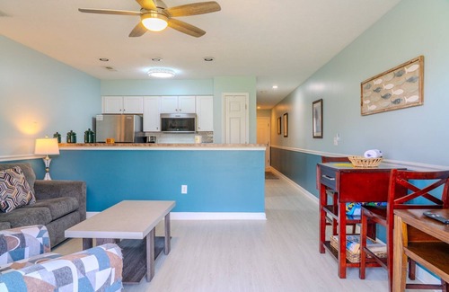 Carolina Forest Apartment | Recently Updated 1 BR Condo- Waterway Village 1E Golfer's Paradise