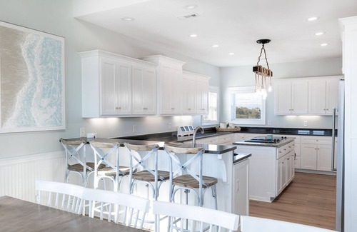 Emerald Isle House | Red Barn Resort, Almost Oceanfront House in Emerald Isle, NC!