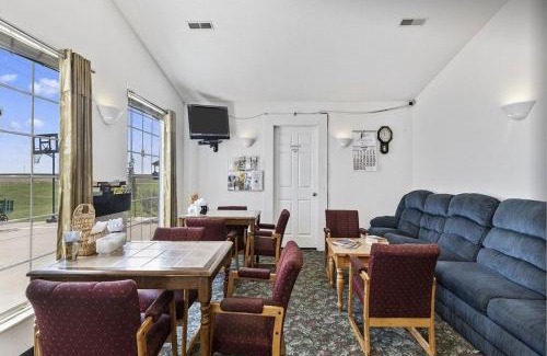 Red Bud Hotel | Red Bud Country Inn