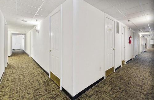 Red Bud Hotel | Red Bud Country Inn