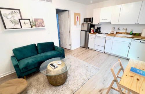 West End House | Red Door Retreat Tiny Home Near Dwntwn