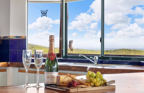 Gnarabup House | Red Door - *Spectacular views, close to beach, large spaces*