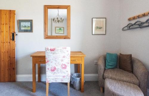 Easton on the Hill House | Red Kite Cottage