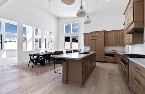 Heber House | Red Ledges luxury retreat, golf, min 90 day stay