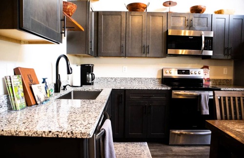 Campton Cabin | Red River Gorge Lazy Squirrel Hottub Firepit Wi-Fi