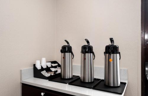 Bristol Hotel | Red Roof Inn Bristol