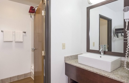 Hebron Hotel | Red Roof Inn Columbus - Hebron