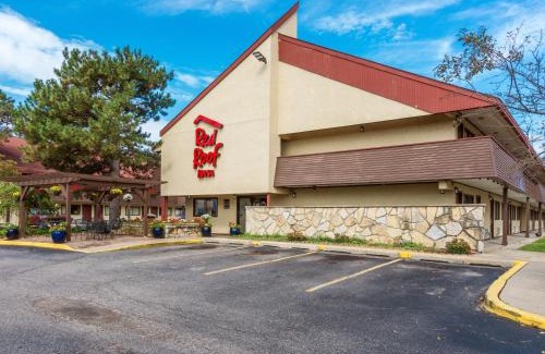 Grand Rapids Hotel | Red Roof Inn Grand Rapids Airport