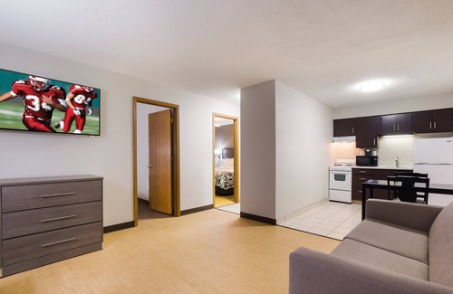 Greendale Hotel | Red Roof Inn Lawrenceburg