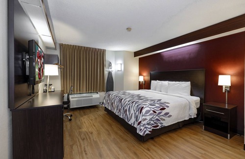 Northwest Pensacola Hotel | Red Roof Inn Pensacola Fairgrounds