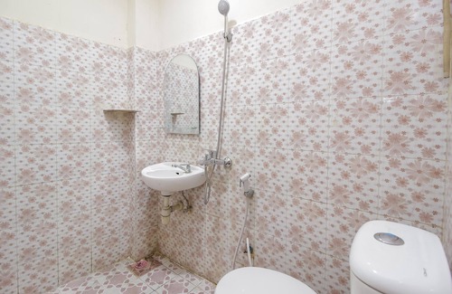 Manado Hotel | RedDoorz @ Malalayang Manado