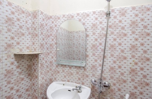 Manado Hotel | RedDoorz @ Malalayang Manado
