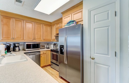 Fernandina Beach House | Redecorated Pet Friendly Home by RedAwning