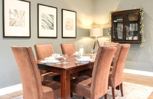 Forfar House | Redroofs by the Woods