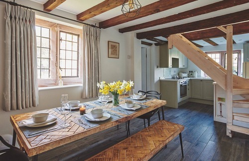 Nantwich Apartment | Redwood Cottage - Luxury Cottages