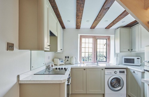 Nantwich Apartment | Redwood Cottage - Luxury Cottages