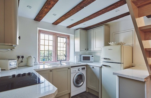 Nantwich Apartment | Redwood Cottage - Luxury Cottages