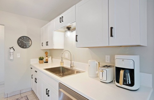 Modesto House | Redwoods Serenity Cottage Modesto