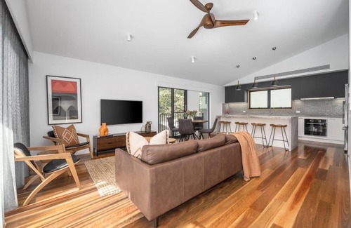 Bright House | Reed - Art House Townhouses - An Art Inspired Townhouse, featuring 2 bedrooms and 2 bathrooms