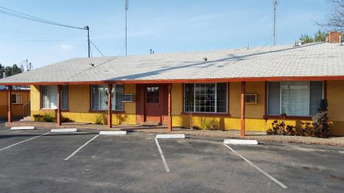 Reedley Hotel | Reedley Inn