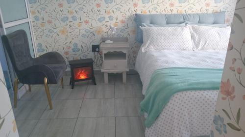 Komani House | Reeds House - a place to feel at home