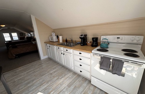 Coinjock Apartment | Reef Knot At Coinjock Marina - Dog Friendly!