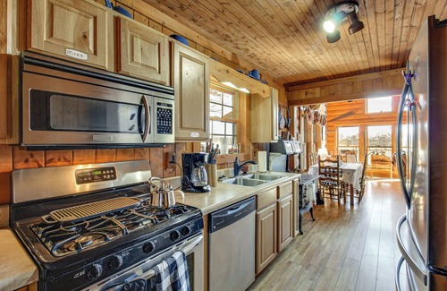 McMinnville Cabin | Reel in Fish, Relax By Fire: McMinnville Cabin