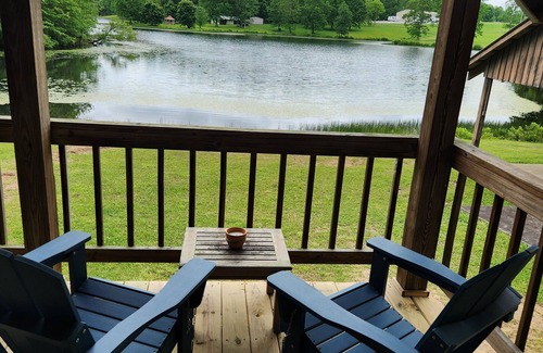 Coalmont Cabin | Reel Simple LAKEFRONT Cabin Close to Hiking Trails, The Caverns and OHV Park!
