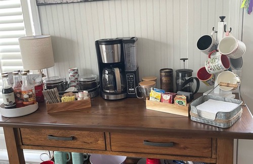 Reedville House | Reelin&Relaxin Spacious Farmhouse Reedville, VA Sleeps 8: 3 Bdrm 2 full bathroom