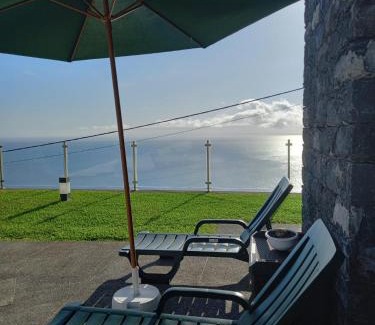 Paul do Mar House | Refúgio de Pedra