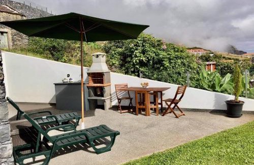 Paul do Mar House | Refúgio de Pedra