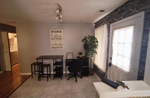 Ellendale House | Refresh and Relax