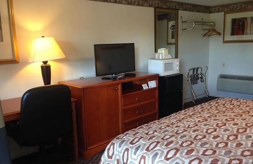 Campbelltown Resort | Refreshing Vacation Trip! FREE Breakfast, Near Hershey Park and Zoo America!