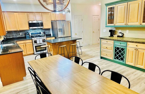 Fernley House | 👑Regal Fernley Villa|5Bedrooms|Sleeps19