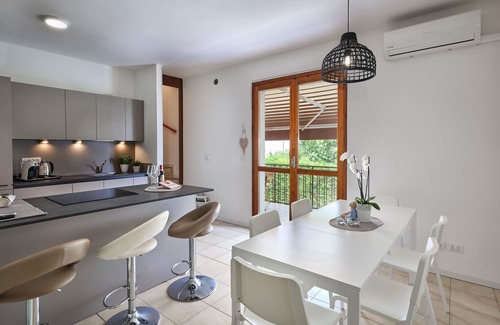 Pacengo Apartment | Regarda - Lisa Marie Apartment with pool and tennis