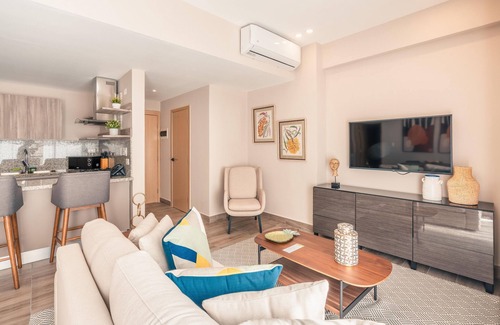 Downtown Santo Domingo Apartment | Regatta Living II with Breakfast Included! - 406
